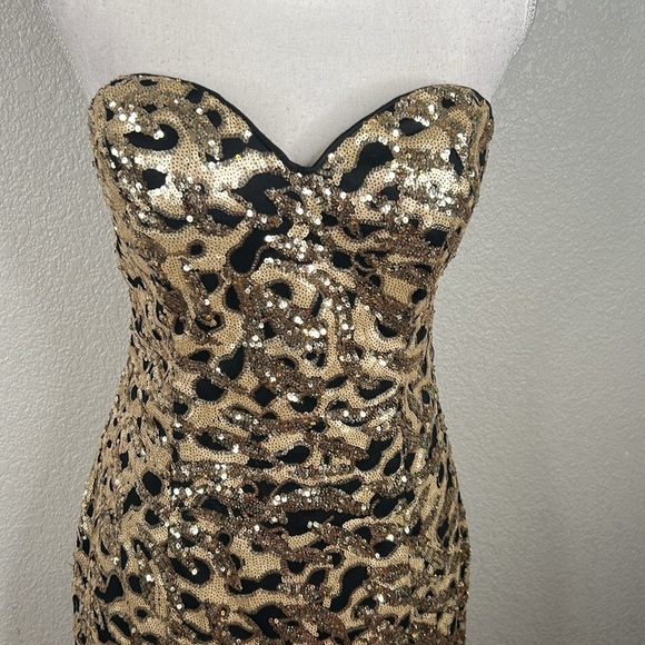 Milano Formals Black & Gold Sequin Special Occasion Prom Mini Dress Size 10 - Picture 2 of 6